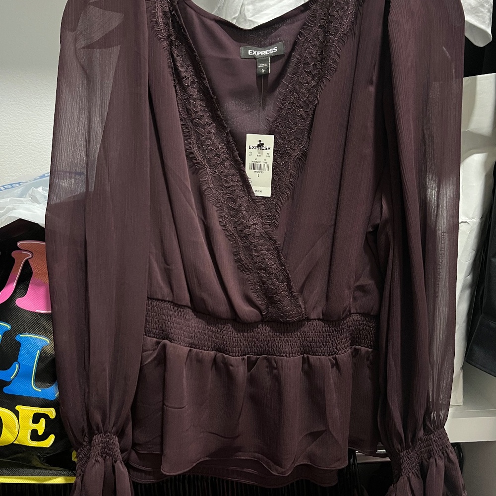 burgundy lace Express top nwt sz large